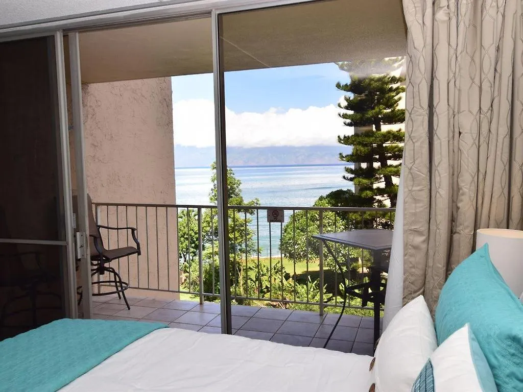 Deluxe Oceanview Maui Studio..New & Updated Kahana Apartment